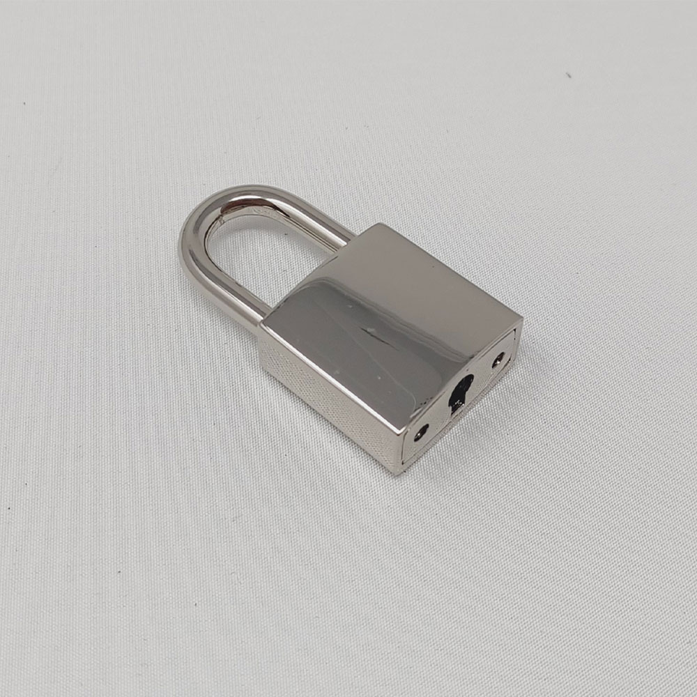 Cadenas mini format pour sac à main